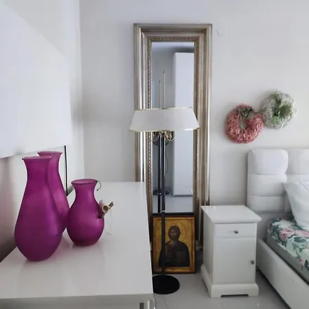 Apartament Evi's House *